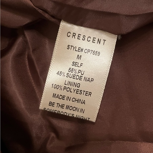 Crescent Chocolate Brown Faux Leather Highrise
Shorts Size M - Picture 7 of 8